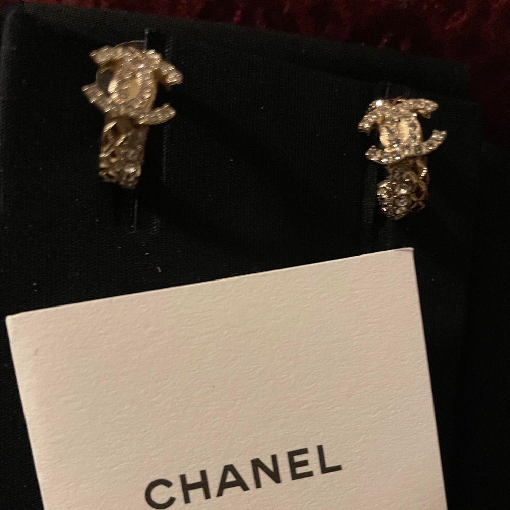 Chanel Earrings  New